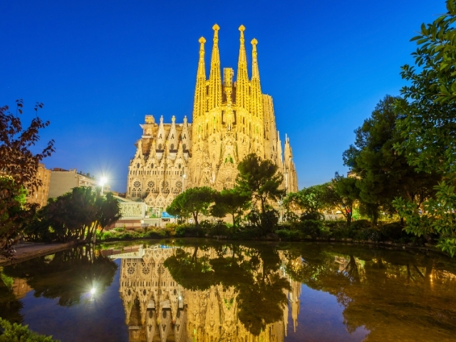 Gaudi’den Dali’ye Barselona | 3 Gece | İstanbul Çıkış |Bcn - Bcn | THY
