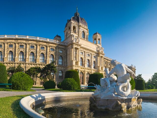 GÖRKEMLİ ORTA AVRUPA : BUDAPEŞTE-VİYANA-PRAG 2025 Yaz Dönemi Türk Hava Yolları ile 7 Gece (BUD-PRG)