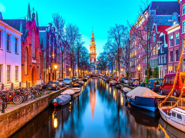 İzmir’den Direkt Hareket  Görkemli Amsterdam: Renklerin Şehri Yılbaşı Özel SunExpress Hava Yolları ile 3 Gece