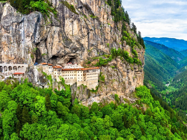 Karadeniz Yaylalar Ve Batum Turu 4 Gece Otel Konaklamalı İstanbul Çıkışlı