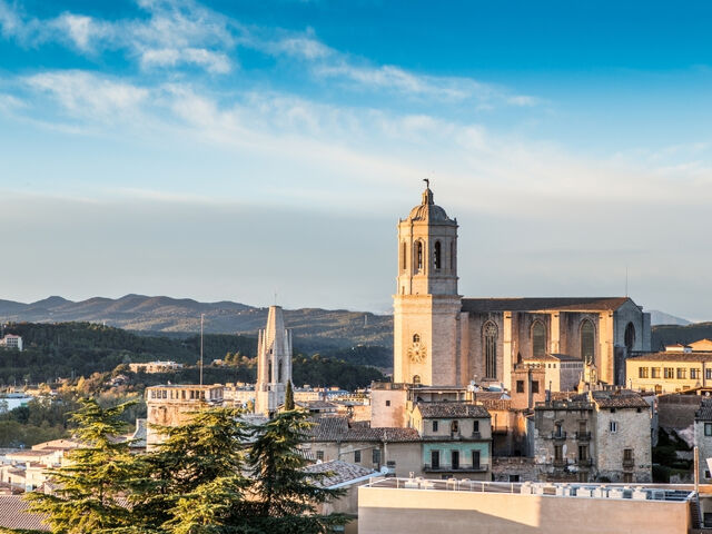 Görkemli İspanya ve Endülüs Şehirleri Yılbaşı Özel Türk Hava Yolları ile 7 Gece 