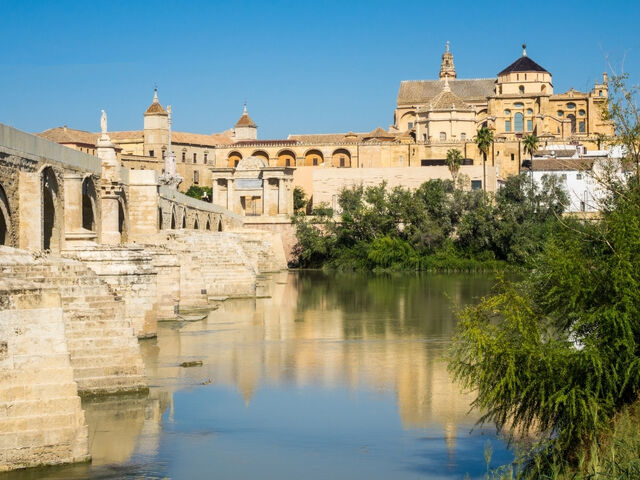 Görkemli İspanya ve Endülüs Şehirleri Ara Tatil Özel Türk Hava Yolları ile 7 Gece